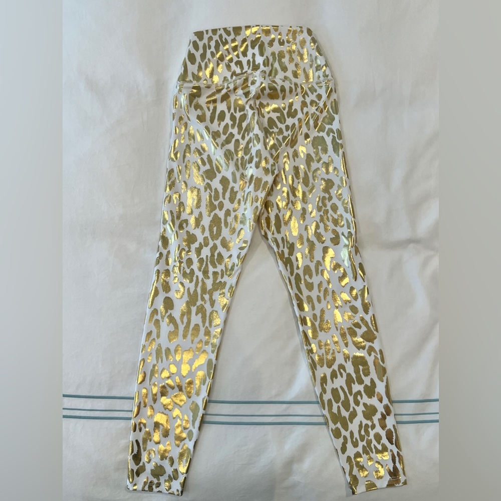 Metallic Leopard High Rise 7/8 Legging - Picture 7 of 8
